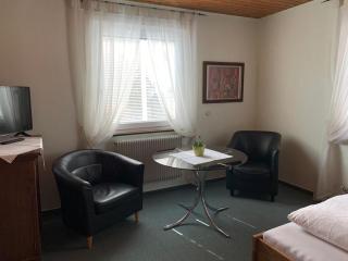 Hotel Garni Siedlerstube - Nürtingen - 9