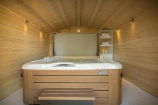 Duck Bay Hotel & Restaurant - 7