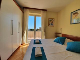APARTMENT ANA-1 MINUTE TO THE OLD CITY - 3