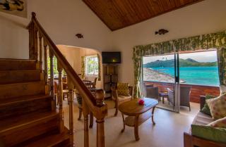 Chalets Cote Mer - Baie Sainte Anne - 3