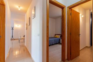 Flatguest Trebolina - 3Bdr - FastWiFi - Parking - Vecindario - 2