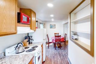 The Craftsman House - Springfield - 1