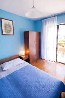 Apartments with parking space Porec - 7033 - 2