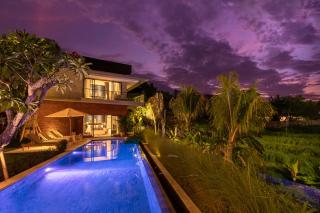 Villa Kimaya - 5-bed Berawa Luxury Villa with Complimentary Pool Fence - Canggu - 2