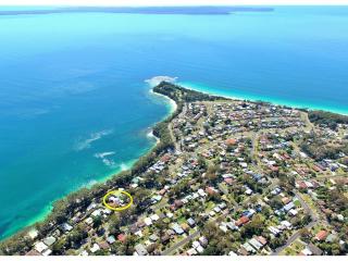 This Is It - stylish 4-bedroom Vincentia retreat - Vincentia - 9
