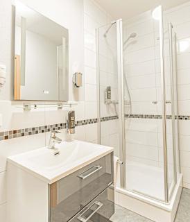 Hotel Tannenblick - Bad Vilbel - 4