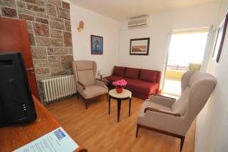 BMV apartment 1 with sea view - Sveti Stefan - 1