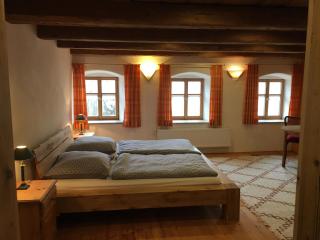 Ferienhaus Villa Kunnibunt - Burgsalach - 1