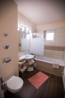 RentForComfort Apartment Ella - Brasov - 6