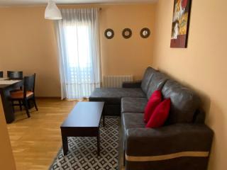 Apartamento del pirineo - Salas Bajas - 7