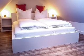 Flippi-s-Hues-WEST - Westerland - 0