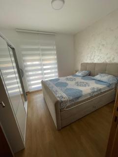 Anja Lux Apartman - Budva - 3