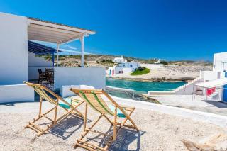 Anemosyrma - Agia Irini Milos - 6