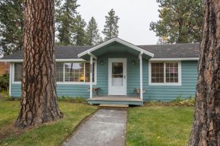 Pine Street Cottage - Sisters - 9