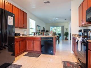 Luxurious With Privacy In 5 Bedroom With Private Pool By Florida Dream Homes - Kissimmee - 5