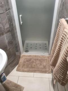 En suite bedrooms, Heaton, Newcastle - 9