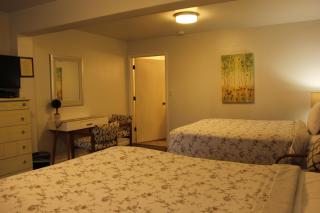 Mariners Cove Inn - 2