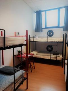 Bilbao Akelarre Hostel - 3