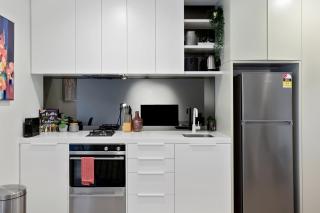 Palmerston St Apartments by Urban Rest - 6