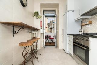 Rustic M2 R1 - Amazing Double Room with Shared Bathroom - Lisboa - 7