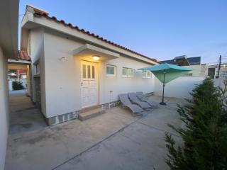 Arvore Beach House - Porto - 7