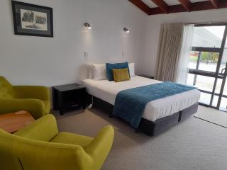 Lake Matheson Motel - Fox Glacier - 0