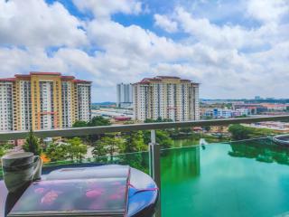 -Lake View- Mount Austin IKEA Toppen 10 mins - A110 - Johor Bahru - 8