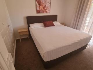 Mildura Holiday Homes - 15th Street - Mildura - 2