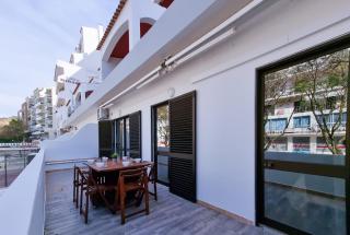 Albufeira Old Town T3 with Balcony - Albufeira - 6
