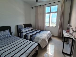 E Life SKS Habitat With WiFi Netflix - Johor Bahru - 9