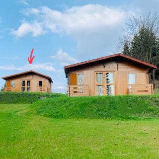 Domki nad jeziorem w Burdągu - Jedwabno - 9
