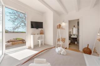 Cala Cala Rooms,Restaurant & Farm Experience - Procida - 5