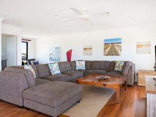Endless Summer I Pet Friendly Absolute Beachfront - 8