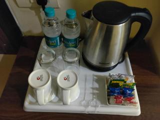 Hotel JSR Continental - Dehradun - 1