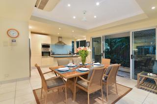 Reef Villa Port Douglas - 1