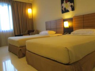 Hotel Kini Pontianak - Pontianak - 8