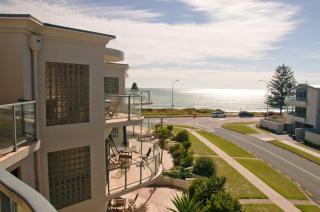 The Reef Beachfront Apartments - Mount Maunganui - 4