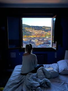 Superviews, parking 24h vigilado incluido y Netflix en habitación independiente con baño privado en apartamento particular, Français&English - Bilbao - 8