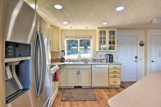 House with Private Deck on the Rock Creek Reservoir! - Tygh Valley - 1