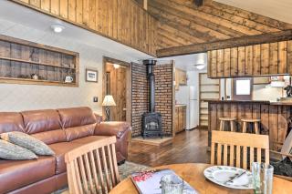 Cozy Log Cabin Escape In the Heart of Creede! - 7