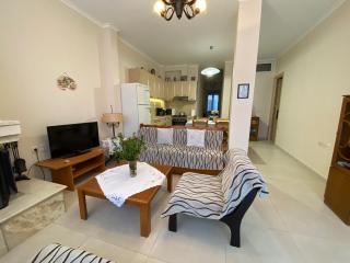 Anastasia's House - Vlikhon - 2