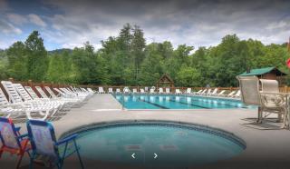 Chasing Butterflies treehouse,1089 of FREE Attraction tickets for each paid day, Dollywood and More - Sevierville - 8