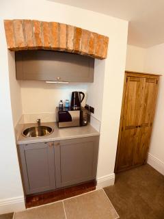 Carlton Guest Suites - Weymouth - 5