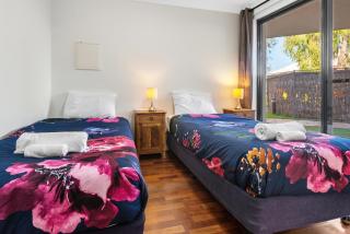 Sandbar Cape View Resort - Broadwater - 7