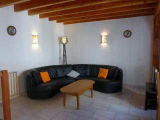 Maison conviviale avec garage, 3 chambres, terrasse fermée et accessible aux personnes handicapées - FR-1-611-25 - - 6
