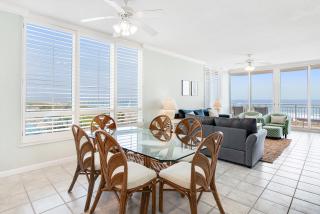 Pearl Condos - Navarre - 3
