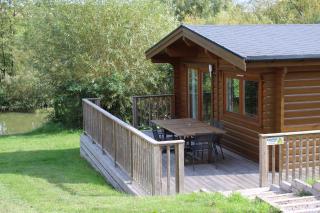 Viaduct Fishery Lodges - Somerton - 6