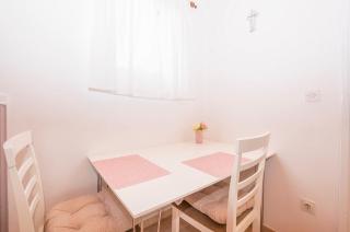 Apartments and Room Zinka - Vodice - 5