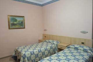 Hotel Marnie - Massarosa - 9