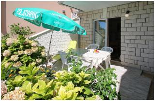 Apartments Elvis - Primošten - 8